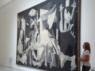 Reina Sofia Museum: Pablo Picasso Guernica Painting